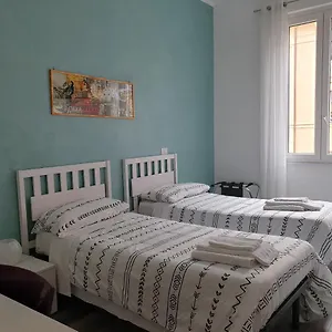 Holidays In - Guest house